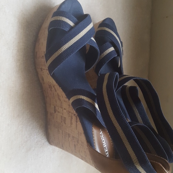 merona wedge heels